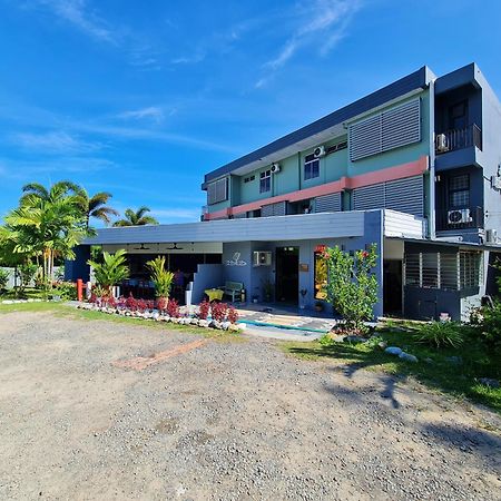 Treeline Urban Inn Kota Kinabalu Exterior photo